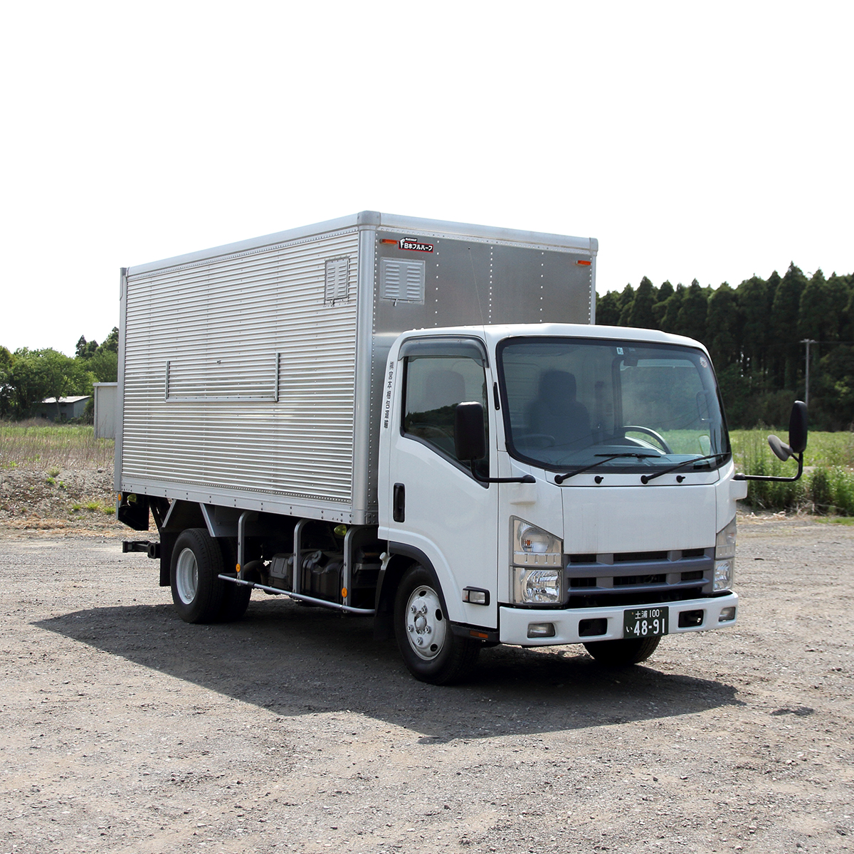 2t小型箱ゲート車